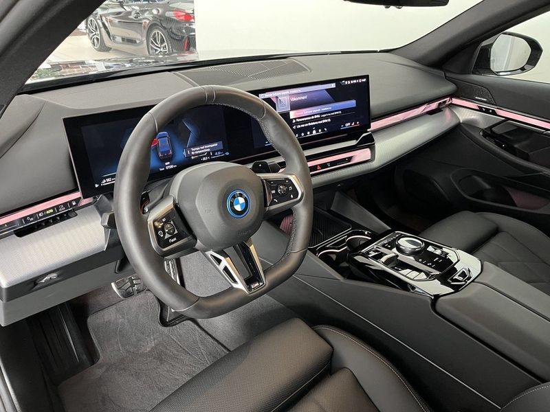 BMW 530 bild 6