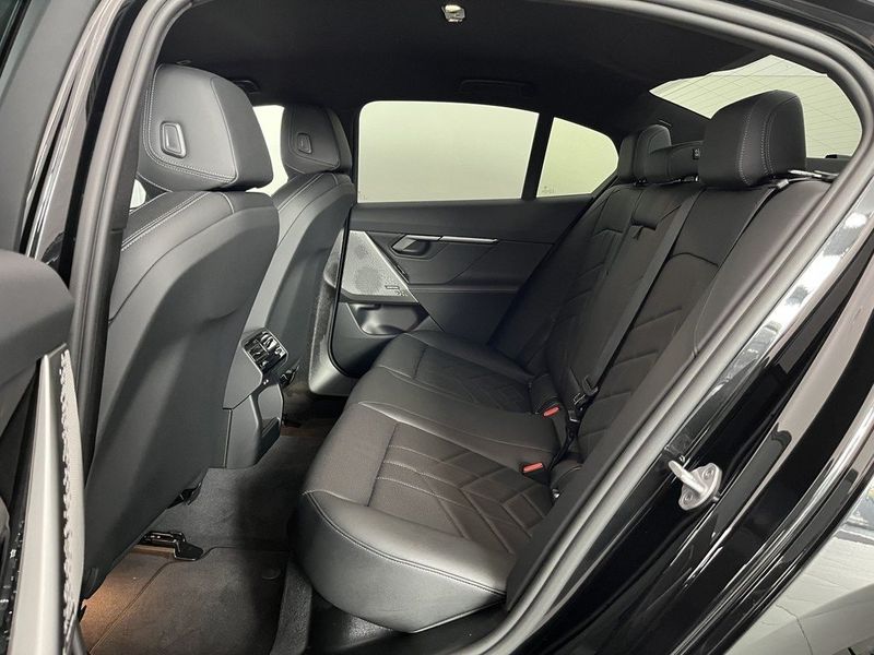 BMW 530 bild 12