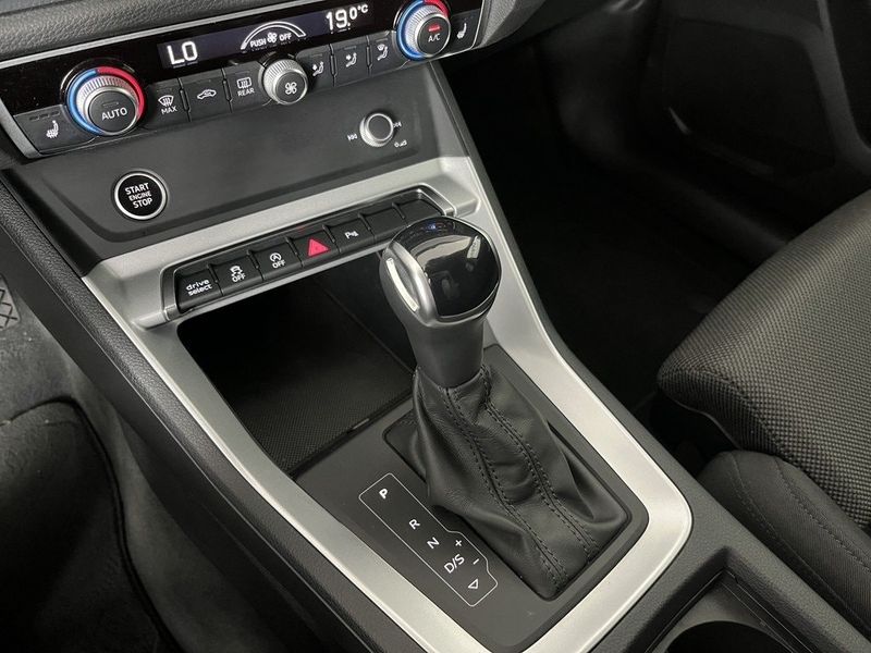 Audi Q3 bild 8