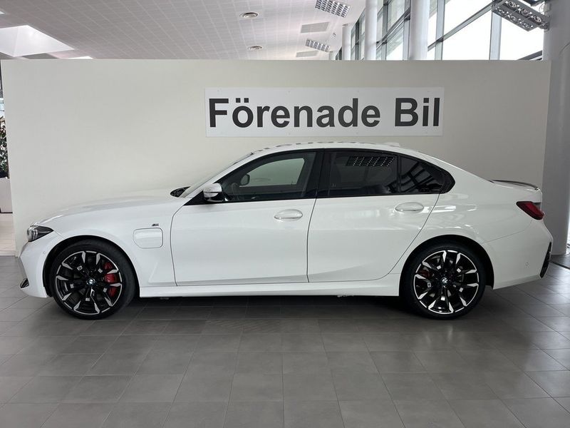 BMW 330 bild 3