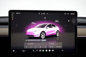 Tesla Model Y bild 16