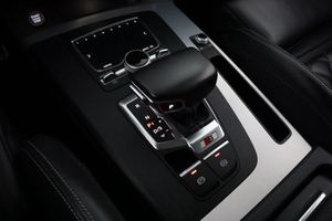 Audi SQ5 bild 23