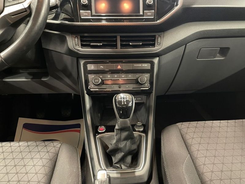 Volkswagen T-Cross bild 2