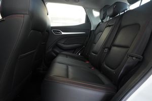 MG ZS EV bild 7