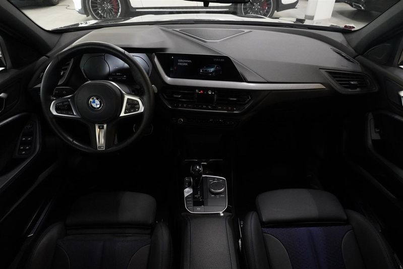 BMW 118 bild 8