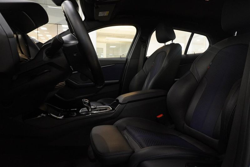BMW 118 bild 9
