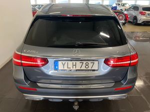 Mercedes E220 bild 4