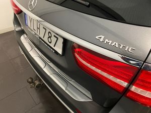 Mercedes E220 bild 9