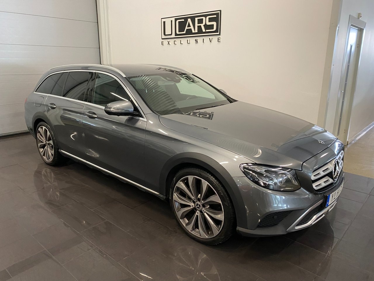 Mercedes E220