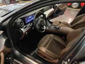 Mercedes E220 bild 18