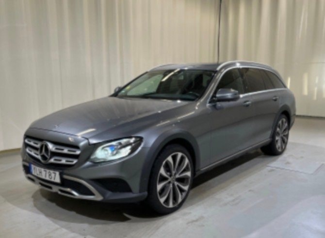 Mercedes E220