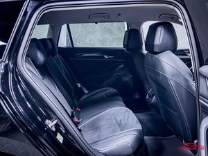 Volkswagen Passat bild 16
