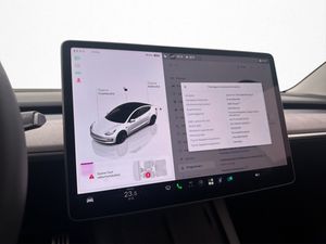 Tesla Model 3 bild 25