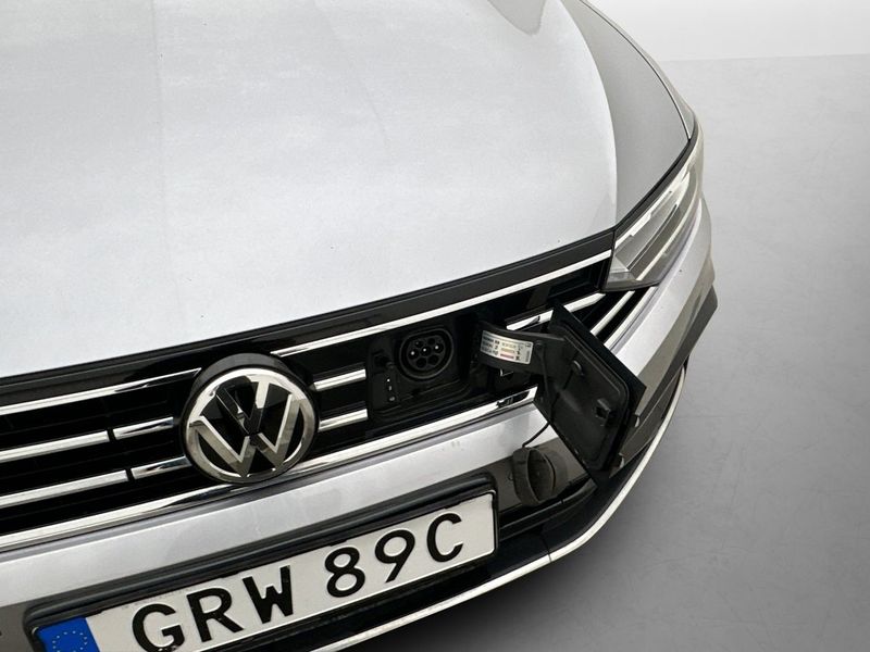 Volkswagen Passat bild 10