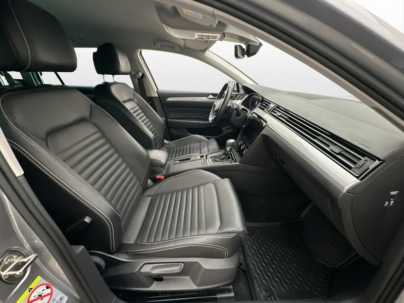 Volkswagen Passat bild 25