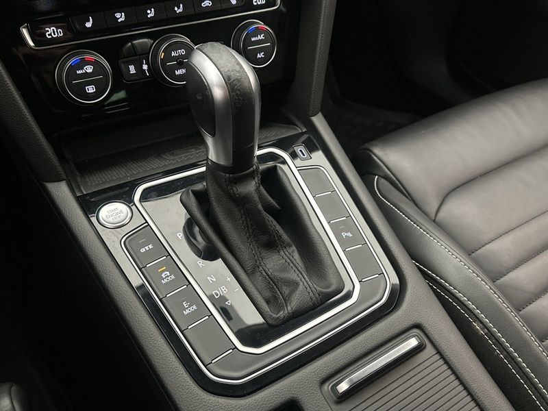 Volkswagen Passat bild 29