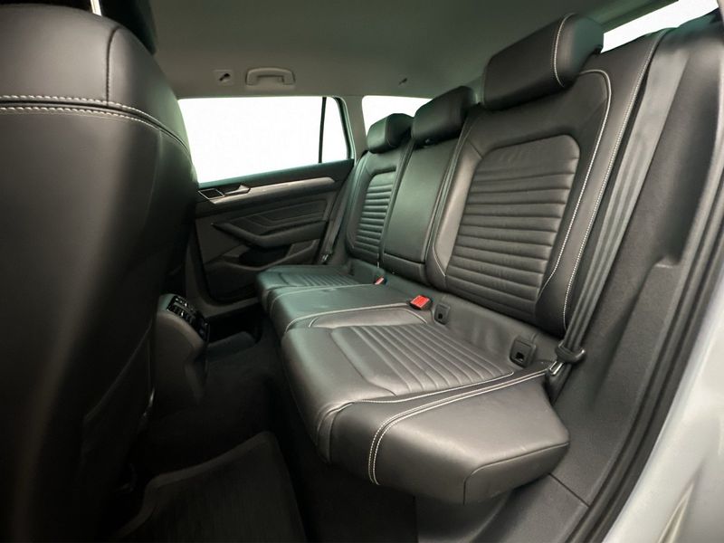 Volkswagen Passat bild 26
