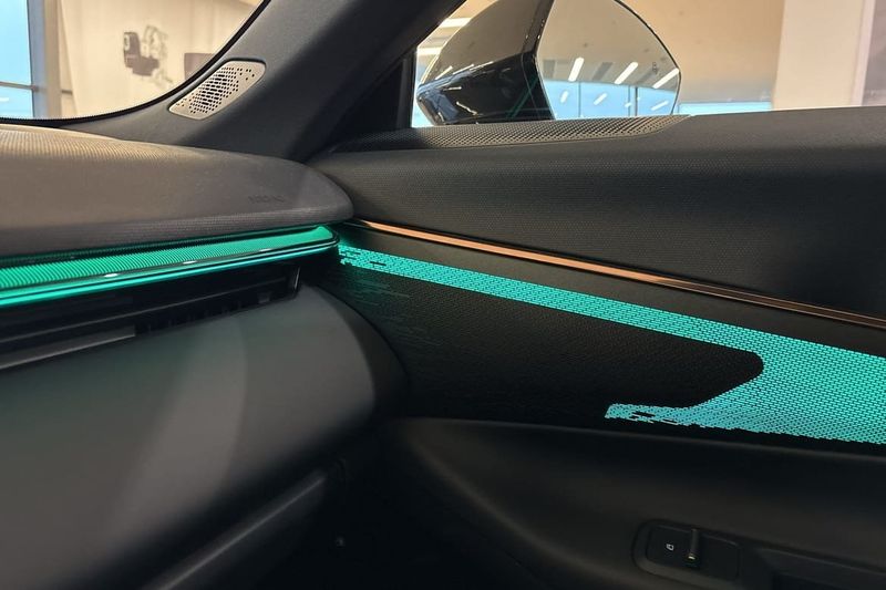 Lynk & Co 08 bild 25