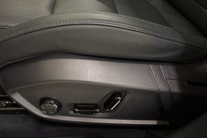 Lynk & Co 08 bild 12