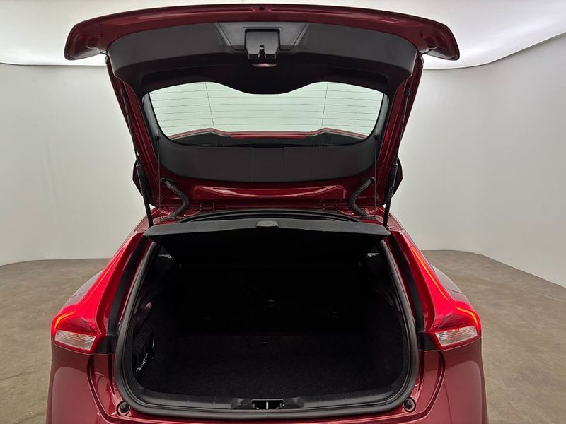 Volvo V40 bild 10