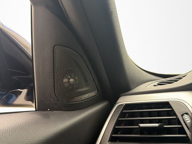 BMW 320 bild 34
