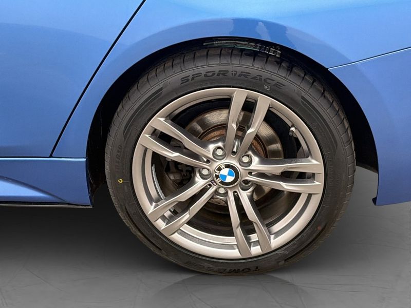 BMW 320 bild 11