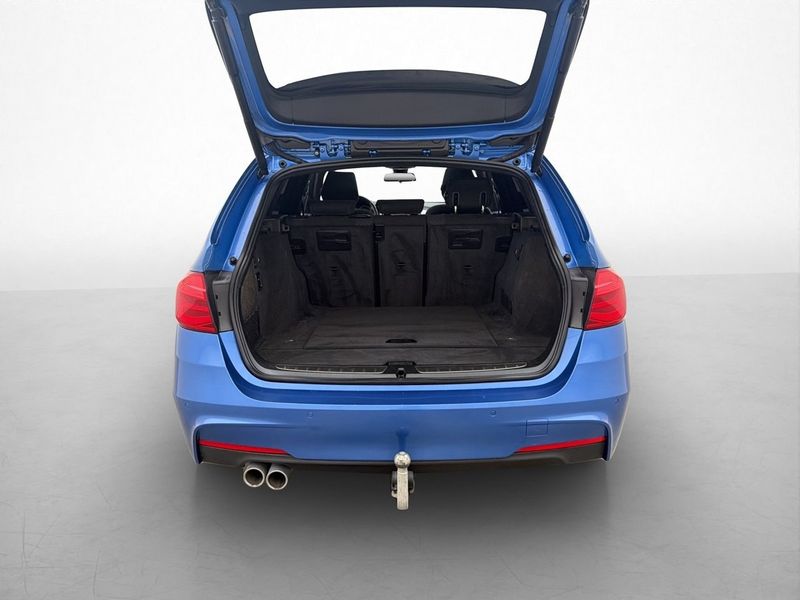 BMW 320 bild 17