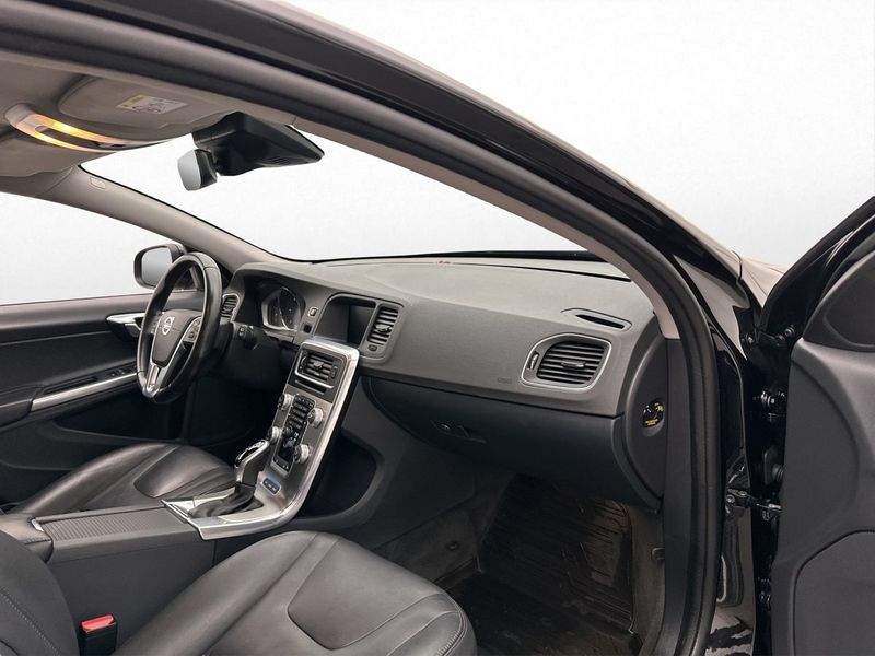 Volvo V60 bild 23