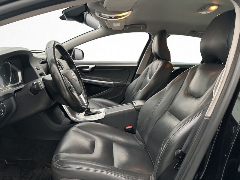 Volvo V60 bild 10