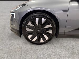Polestar 4 bild 21