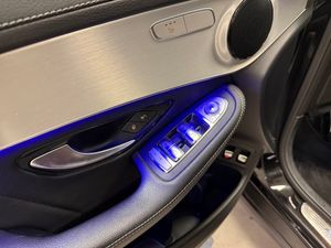 Mercedes GLC300 bild 9