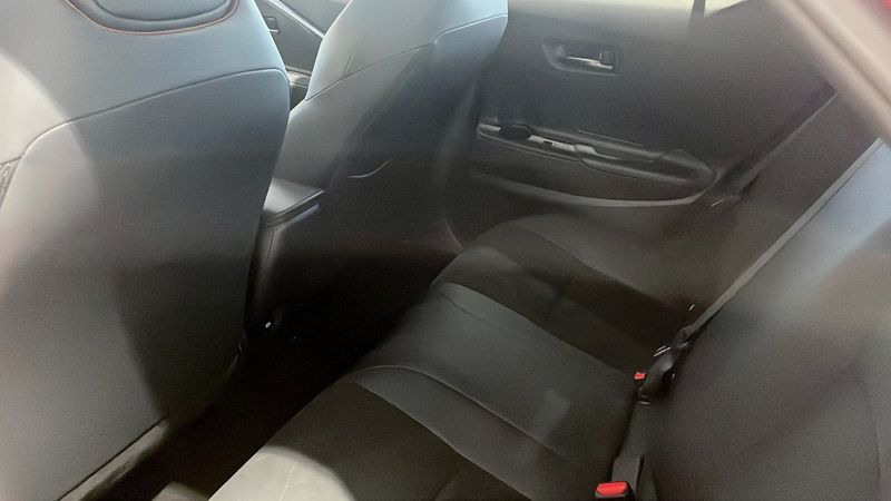 Toyota C-HR bild 12