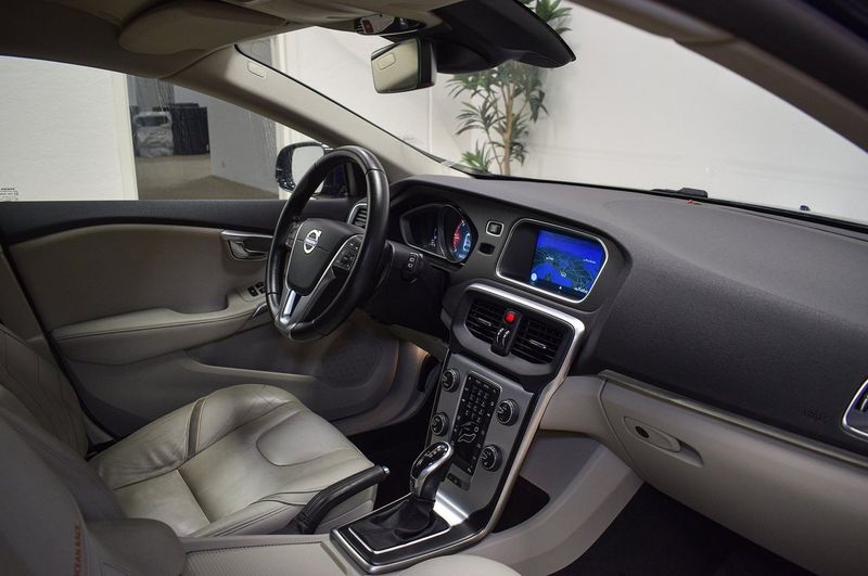 Volvo V40 bild 9