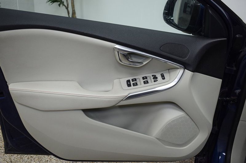 Volvo V40 bild 18