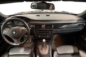 BMW 320 bild 12