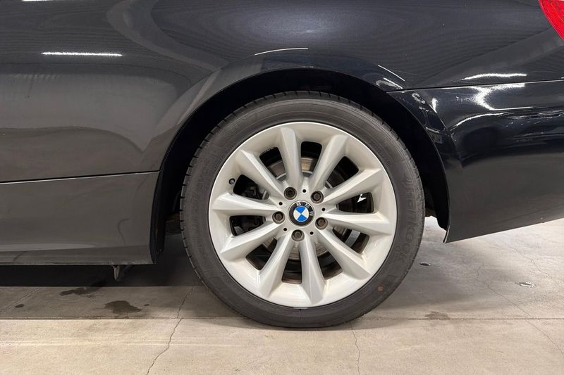 BMW 320 bild 11