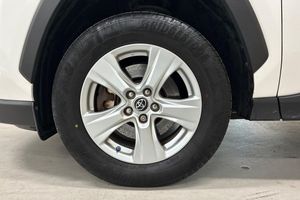 Toyota RAV4 bild 11