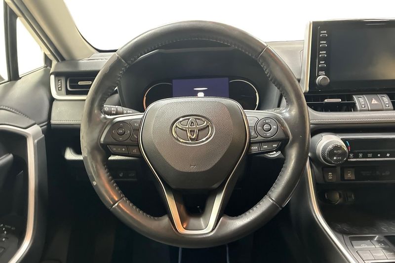 Toyota RAV4 bild 16