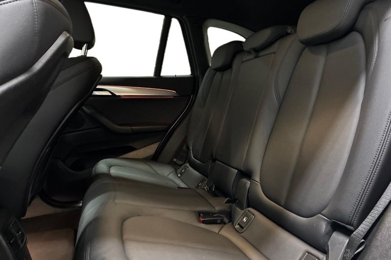 BMW X1 bild 14