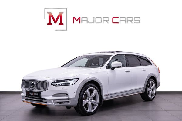 Volvo V90 Cross Country T5 Polestar AWD Ocean Race Pano B&W 360° Luft-F Drag - 2018