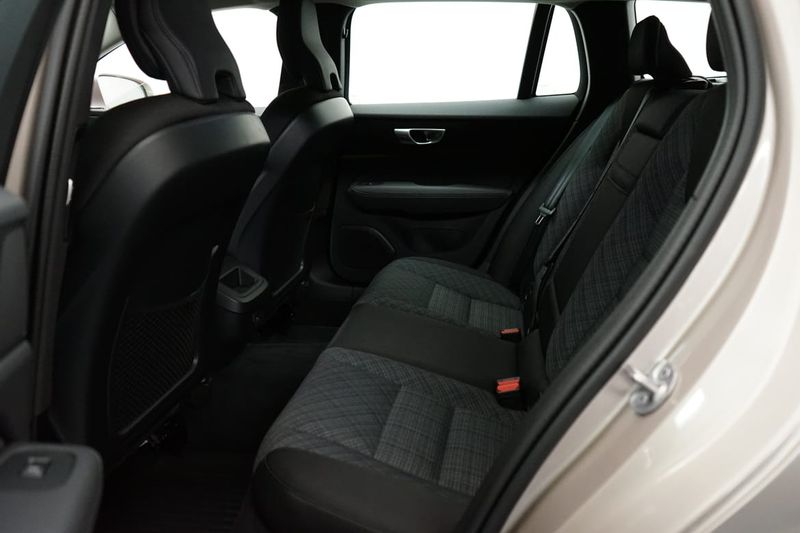 Volvo V60 bild 7