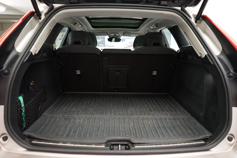 Volvo XC60 bild 8