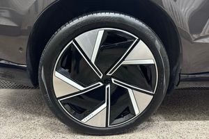 Volvo EX90 bild 16