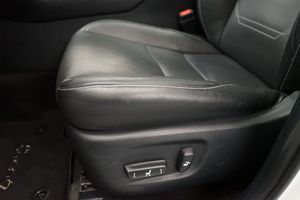 Lexus NX bild 10