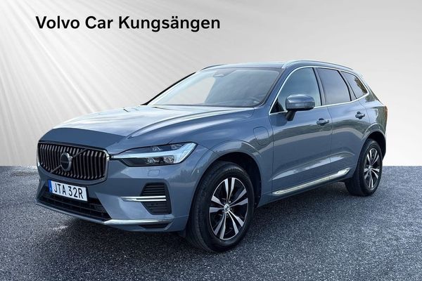 Volvo XC60 Recharge T6 Core Edition DRAG/PANO/KAMERA - 2024