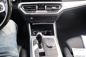 BMW 330 bild 16