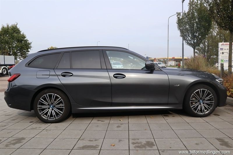 BMW 330 bild 5