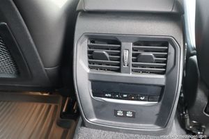 BMW 330 bild 17