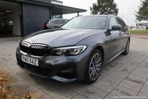 BMW 330 bild 2