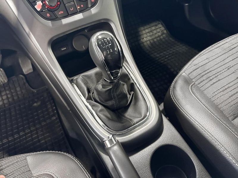Opel Astra bild 15